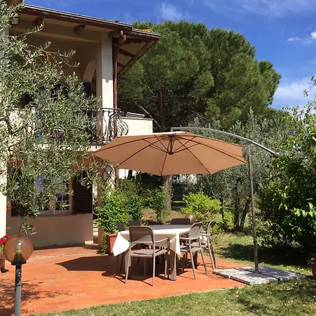 Da Piero E Paola 게스트하우스 아레초